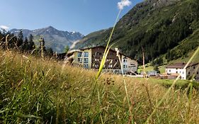 Hotel Sonnblick